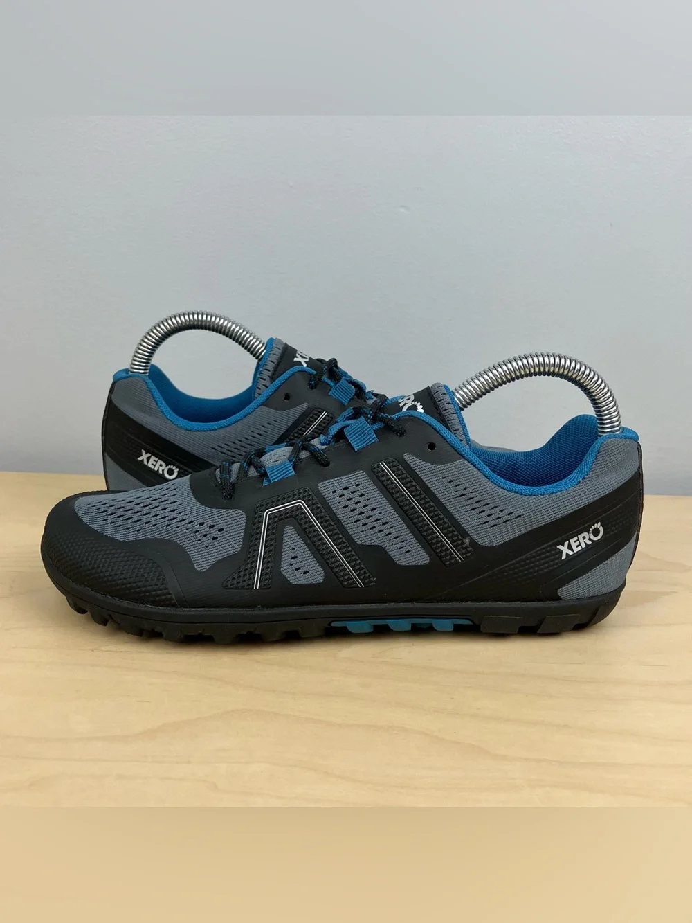 Xero Shoes Women’s Size 7.0 Mesa Trail II Minimalist Hiking Shoe Blue Gray Black